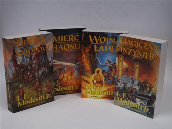 Upadek aniołów, Śmierć chaosu, Magiczny inżynier, Wojna ładu, 4 książki