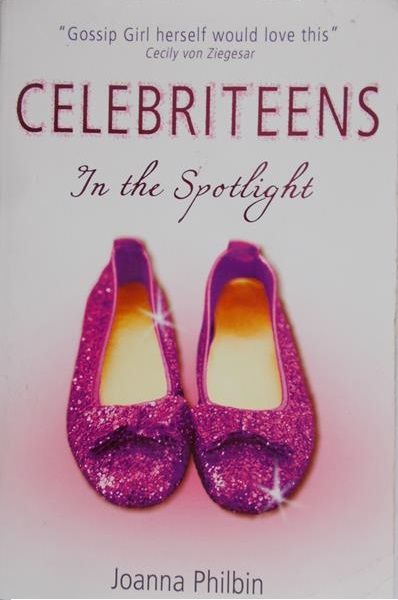 Philbin Joanna - Celebrities  on the spotlight