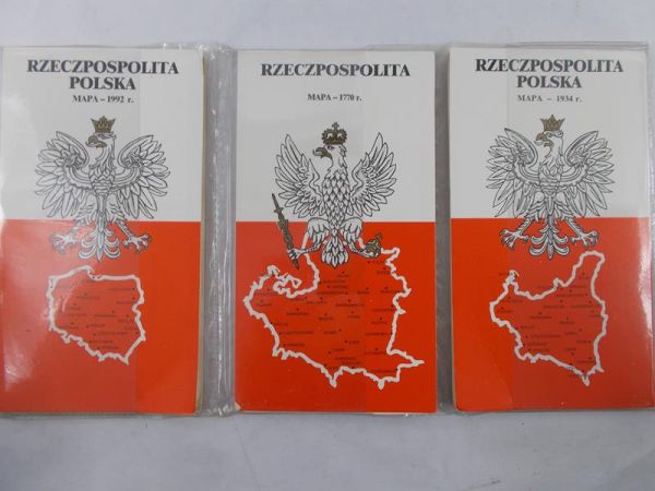 Zestaw trzech map Rzeczpospolitej Polski.