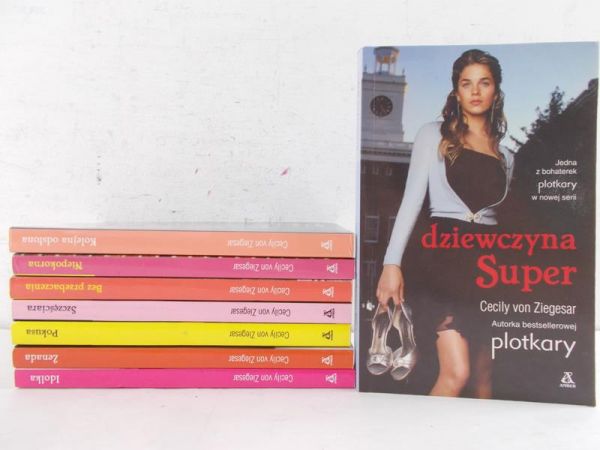 von Ziegesar Cecily - Dziewczyna Super, Zestaw  8 książek