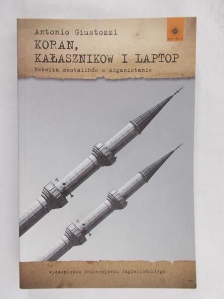 Giustozzi Antonio-Koran kałasznikow i laptop