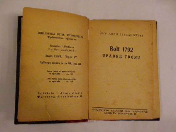 Rok 1972 Upadek tronu