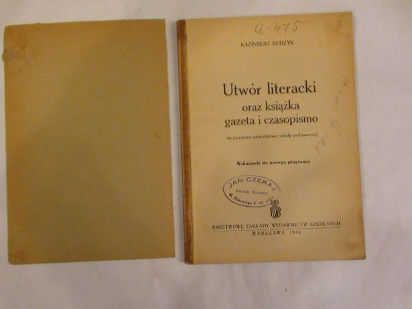 Utwór  literacki oraz książka gazeta i czasopismo