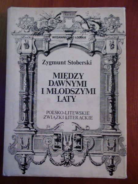 Między Dawnymi i młodszymi laty