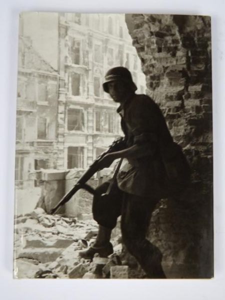 Powstanie warszawskie 1944. Okiem polskiej kamery
