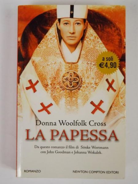Cross Woolfolk Donna - La Papessa