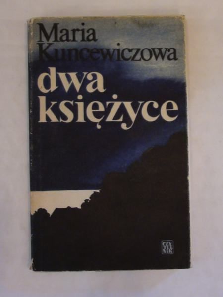 Dwa księżyce