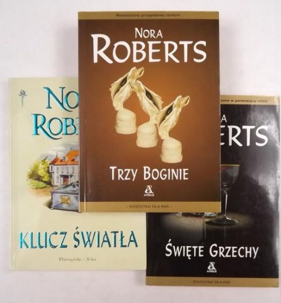 Klucz światła / Święte grzechy / Trzy boginie