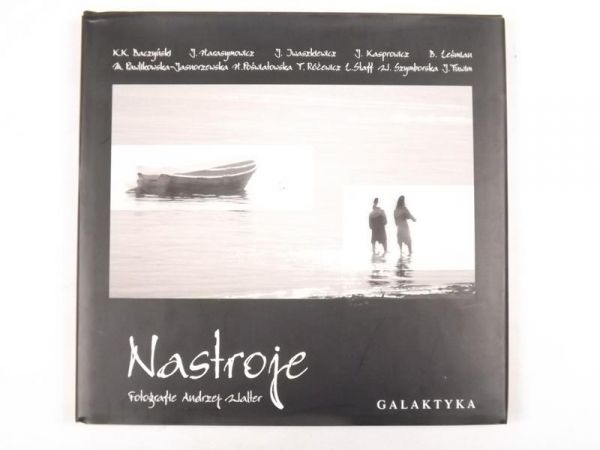 Nastroje. Fotografie