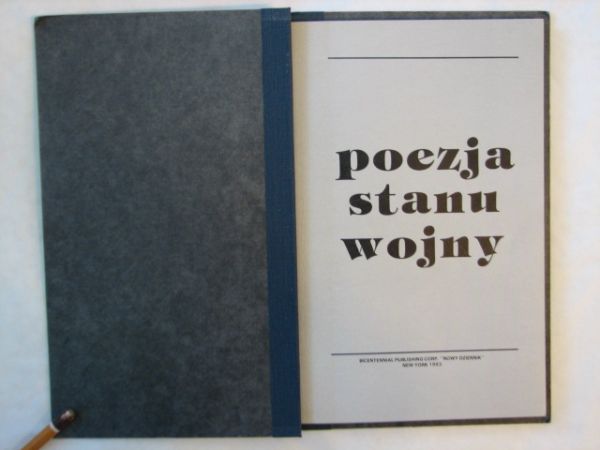 Poezja Stanu Wojny