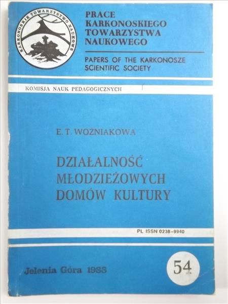 Działalność młodzieżowych domów kultury