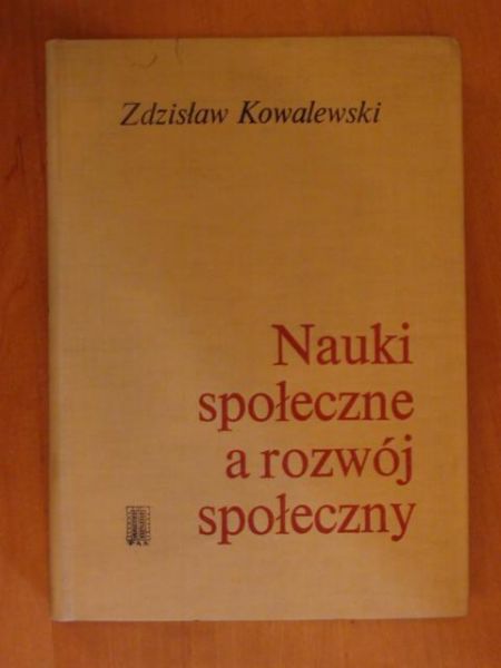 Nauki społeczne a rozwój społeczny