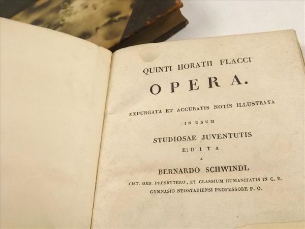Quinti horatii flacci Opera Tom I  II, 1825