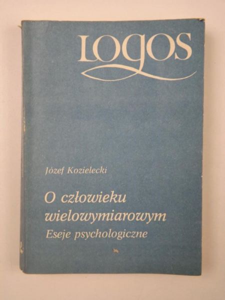 O człowieku wielowymiarowym