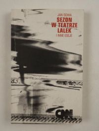 Sezon w teatrze lalek i inne eseje