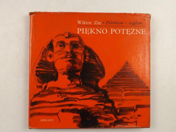 Piórkiem i węglem. Piękno potężne