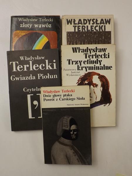 Dwie głowy ptaka. Powrót z Carskiego Sioła/Zwierzęta zostały opłacone/Trzy etiudy kryminalne/Gwiazda Piołun/Złoty wąwóz