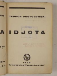 Idjota, 1928 r.