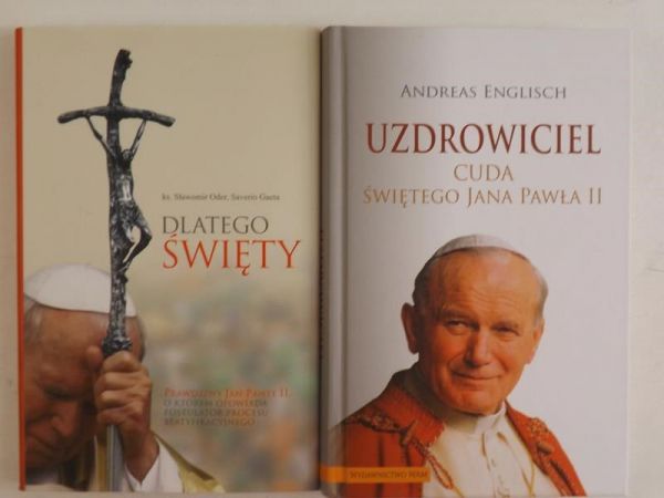 English Andreas / Oder Sławomir - Uzdrowiciel. Cuda świętego Jana Pawła II / Dlatego Święty