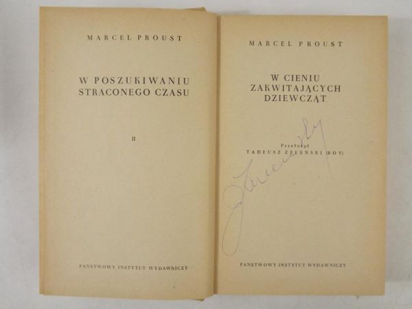 W poszukiwaniu straconego czasu Tom II W cieniu zakwitających dziewcząt