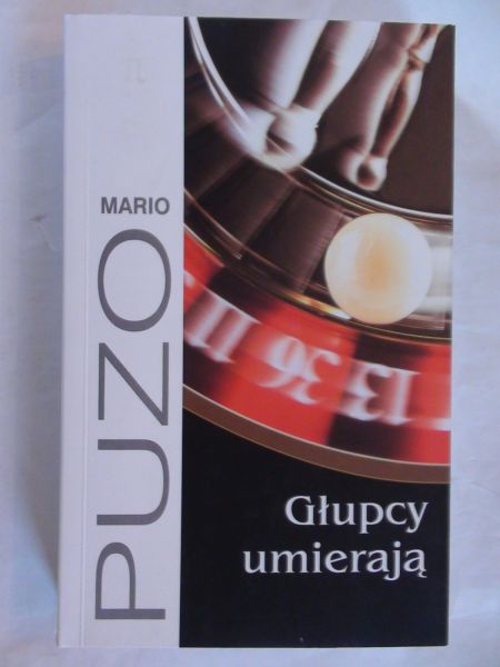 Głupcy umierają