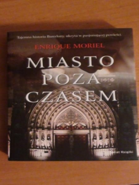Miasto poza czasem