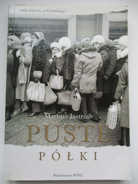 Puste półki