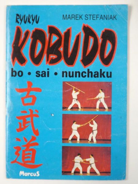 Ryukyu Kobudo. Bo, sai, nunchaku