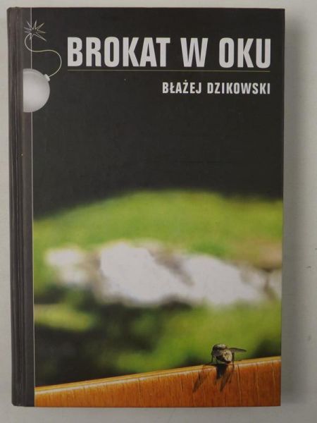 Brokat w Oku
