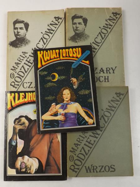Czahary /  Klejnot / Wrzos / Kwiat lotosu / Szary proch