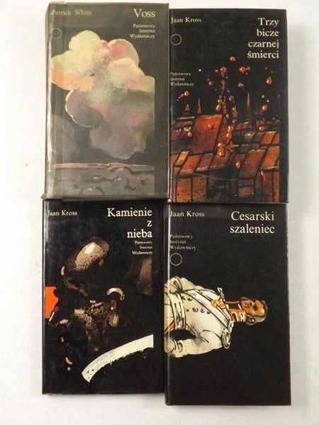 Cesarski szaleniec  Kamienie z nieba  Trzy bicze czarnej śmierci  Voss