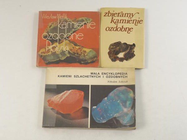 Sobczak N. / Wierski J. / Heflik W. - Mała encyklopedia kamieni szlachetnych i ozdobnych / Zbieramy kamienie ozdobne / Kamienie ozdobne Polski