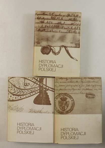 Historia dyplomacji polskiej, Tom I,II,III