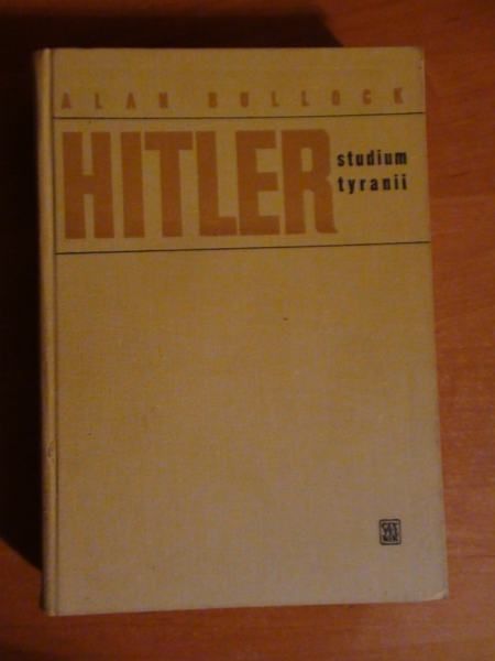 Hitler studium tyranii