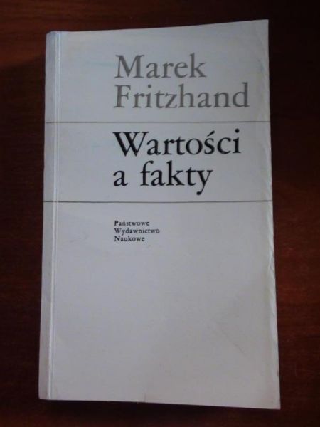 Wartości a fakty