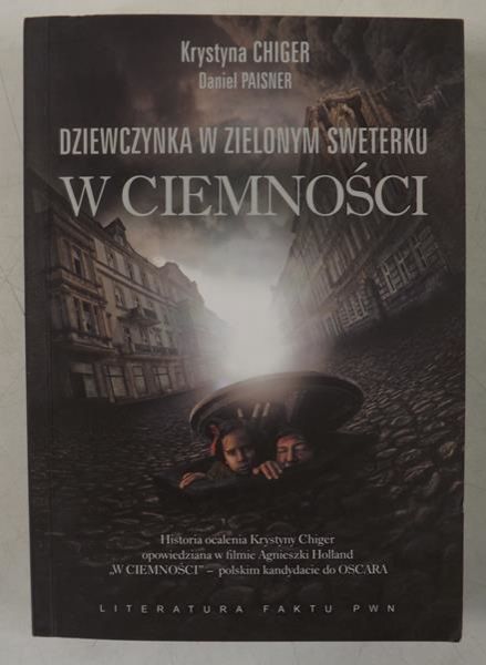 Chiger Krystyna,    - Dziewczynka w zielonym sweterku w ciemności