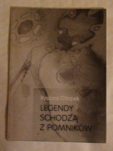 Legendy schodzą z pomników