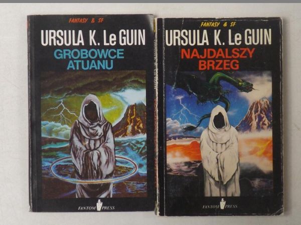 Najdalszy brzeg / Grobowce atuanu
