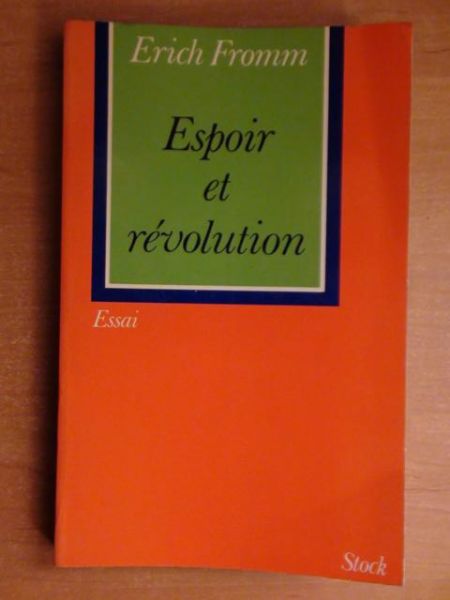 Espoir Et Revolution