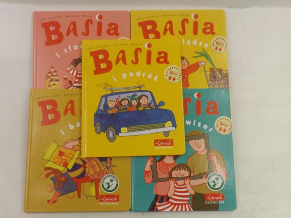 Basia i podróż / Basia i bałagan / Basia i słodycze / Basia i telewizor / Basia i pieniądze