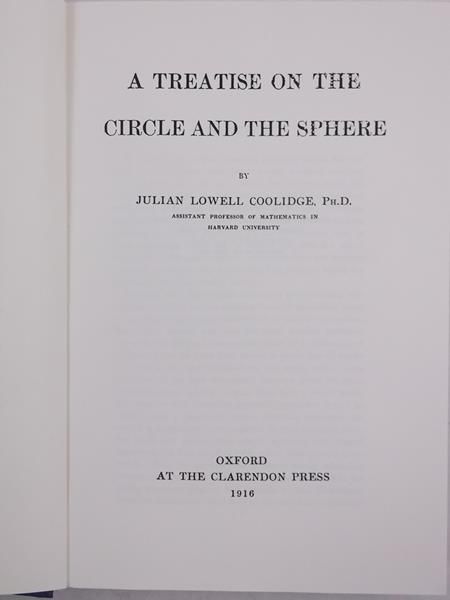 A Treatise on the Circle and the Sphere, reprint z 1916 r.