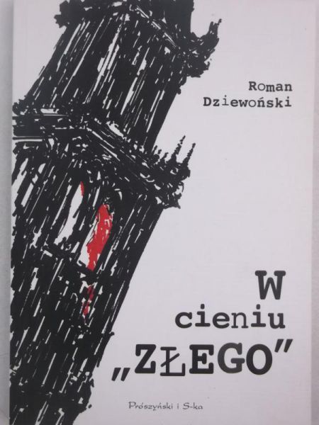 W cieniu "złego"