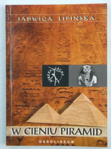 W cieniu piramid