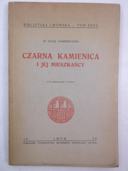 Czarna kamienica i jej mieszkańcy