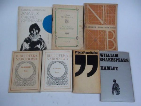 Kafka, Kochanowski, Wyspiański, Mickiewicz, Centkiewicz,  - Lektury szkolne, 7 książek