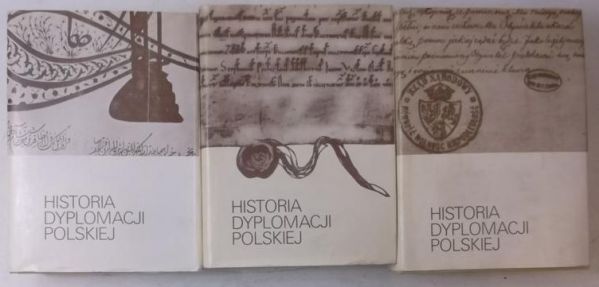 Historia polskiej dyplomacji, tom I - III