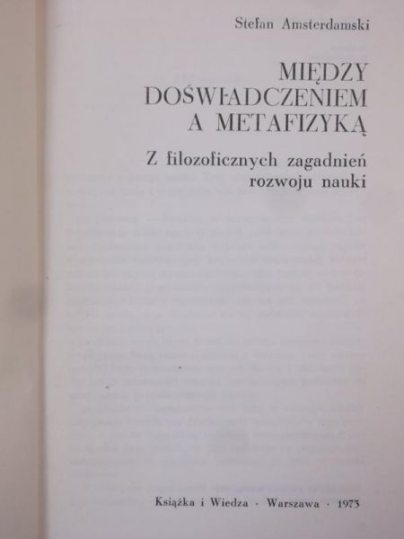 Między doświadczeniem a metafizyką