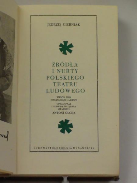 Źródła i nurty polskiego teatru ludowego