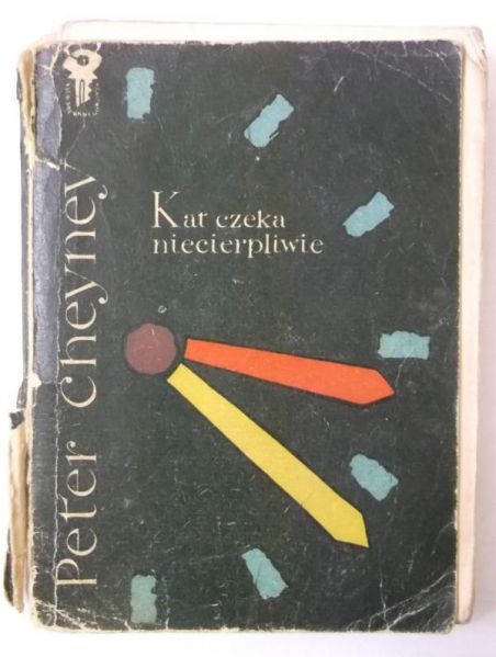 Kat czeka niecierpliwie