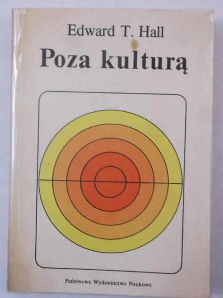 Hall Edward - Poza kulturą